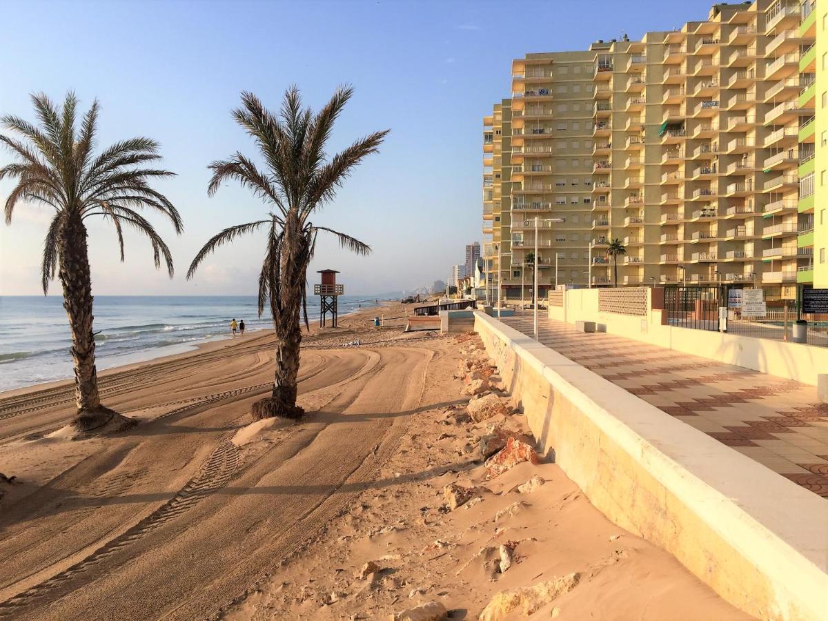 Beachfront And Peaceful Apartment Mareny Barraquetas Exterior photo