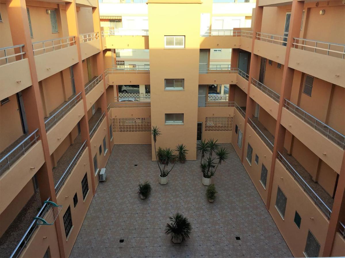 Beachfront And Peaceful Apartment Mareny Barraquetas Exterior photo