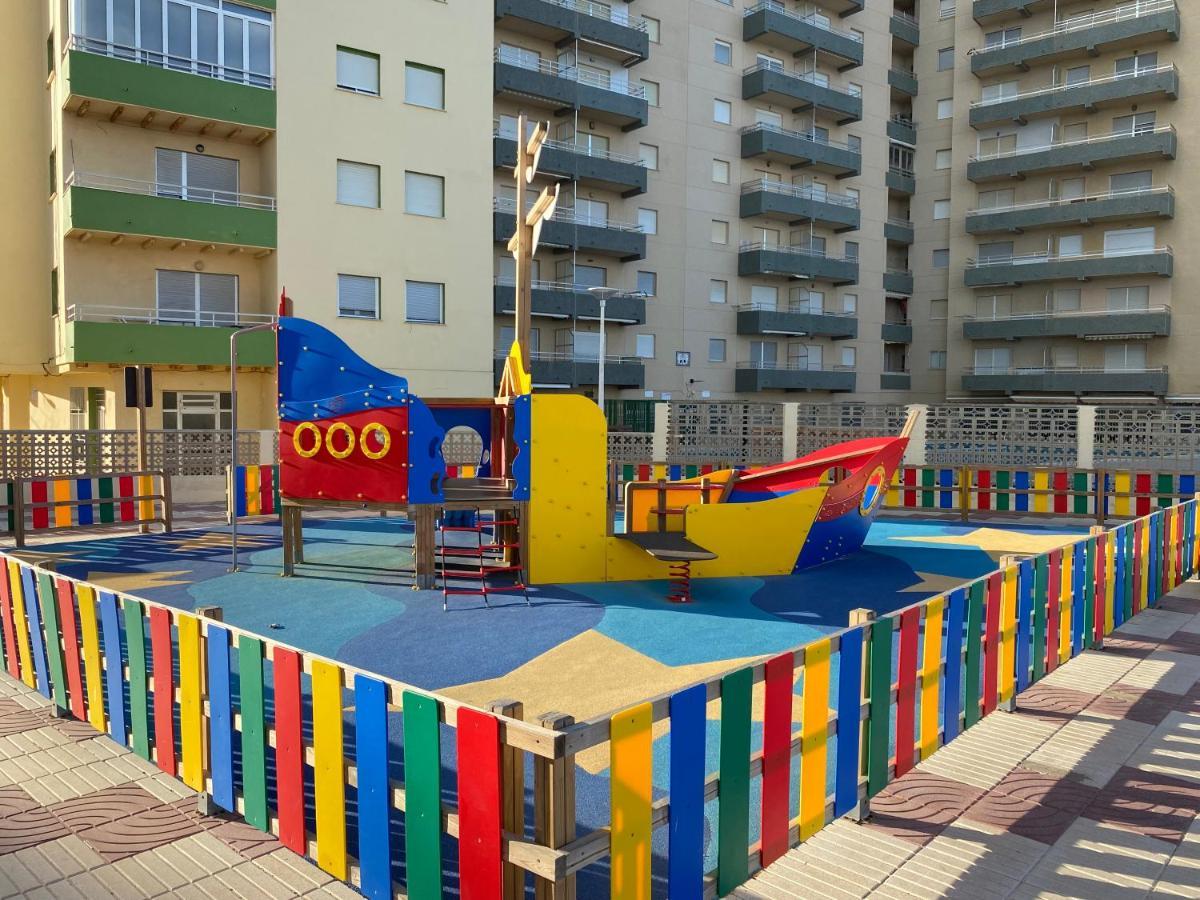 Beachfront And Peaceful Apartment Mareny Barraquetas Exterior photo